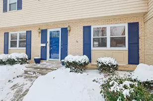 37 Hayden Dr, Green Hills, OH 45218 - Photo 3