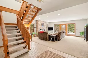 6195 Squirrel Woods Ln, Green Township, OH 45247 - Photo 17