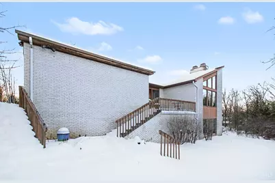 6195 Squirrelwoods Lane, Green Township, OH 45247 - Photo 25