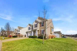 1842 Greentree Meadows Dr, Turtle Creek Township, OH 45036 - Photo 3