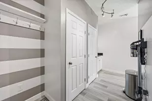 1842 Greentree Meadows Dr, Turtle Creek Township, OH 45036 - Photo 15