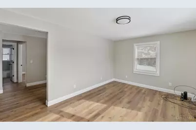 2668 Shaffer Avenue, Cincinnati, OH 45211 - Photo 15