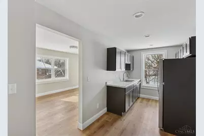 2668 Shaffer Avenue, Cincinnati, OH 45211 - Photo 25