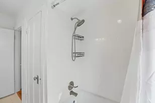 2323 Sherwood Ln, Norwood, OH 45212 - Photo 11