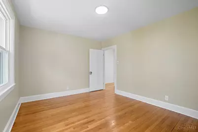 2323 Sherwood Lane, Norwood, OH 45212 - Photo 13