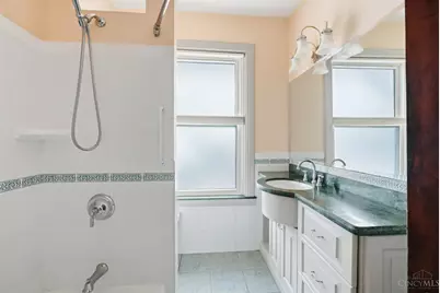 567 Howell Avenue, Cincinnati, OH 45220 - Photo 45