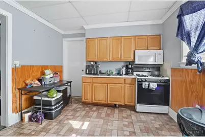 4614 Midland Avenue, Cincinnati, OH 45205 - Photo 17