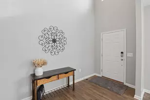 294 Haybrooke Dr, Hamilton Township, OH 45039 - Photo 5