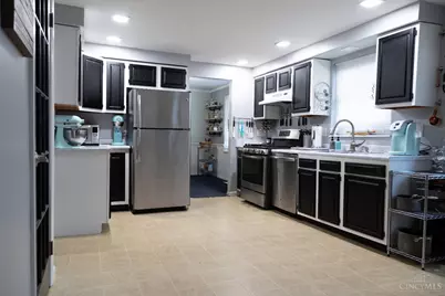 11418 Lyncross Drive, Forest Park, OH 45240 - Photo 9