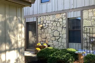 5254 Pros Dr, West Chester, OH 45069 - Photo 1