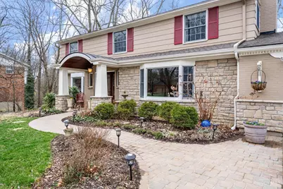 625 Hilltop Lane, Wyoming, OH 45215 - Photo 3