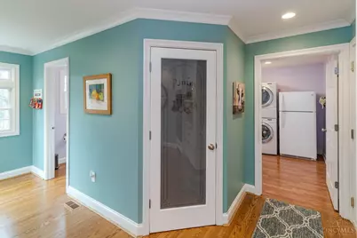 625 Hilltop Lane, Wyoming, OH 45215 - Photo 15