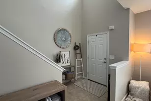 862 Ellery Dr, Union Township, OH 45245 - Photo 5