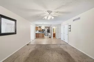 609 Oak Forge Pl, Trenton, OH 45067 - Photo 7