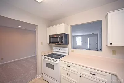 228 Edinburgh Lane, Springdale, OH 45246 - Photo 17