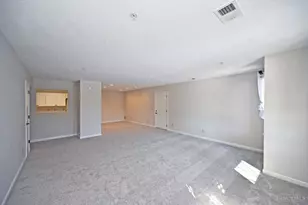 228 Edinburgh Ln, Springdale, OH 45246 - Photo 7