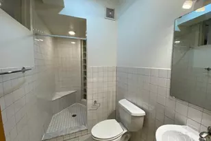 404 Reading Rd, Cincinnati, OH 45202 - Photo 9