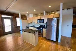 404 Reading Rd, Cincinnati, OH 45202 - Photo 3