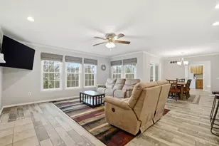 5632 Sarahs Oak Dr, Cincinnati, OH 45248 - Photo 3