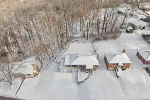 582 Trenton Ave, Cincinnati, OH 45238 - Photo 3