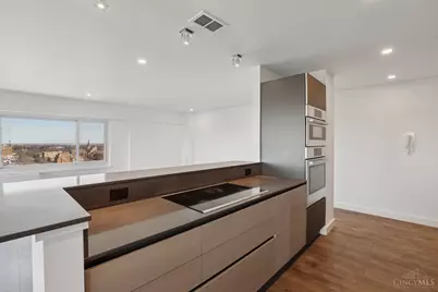 2200 Victory Parkway #2307, Cincinnati, OH 45206 - Photo 9