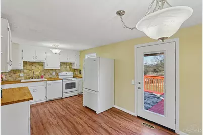 4392 Champdale Lane, Cincinnati, OH 45238 - Photo 9