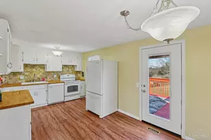 4392 Champdale Ln, Cincinnati, OH 45238 - Photo 9