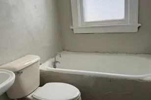 1930 Powers St, Cincinnati, OH 45223 - Photo 9