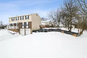 1566 Karahill Dr, Forest Park, OH 45240 - Photo 7