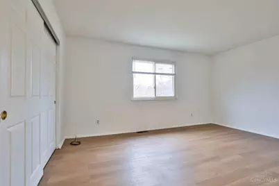 1556 Meredith Drive #1, Springfield Township, OH 45231 - Photo 15