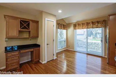 7 Falling Brook Lane, Blue Ash, OH 45241 - Photo 7