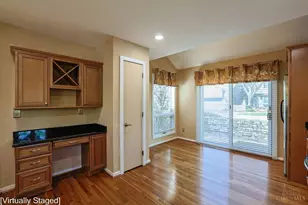 7 Falling Brook Ln, Blue Ash, OH 45241 - Photo 7