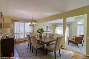 7 Falling Brook Ln, Blue Ash, OH 45241 - Photo 9