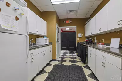 5500 Harrison Avenue, Green Township, OH 45248 - Photo 25