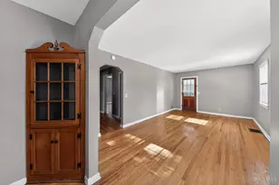 1936 Waltham Ave, Cincinnati, OH 45239 - Photo 9