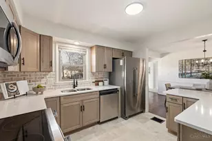 810 Shady Ln, Fairfield, OH 45014 - Photo 13