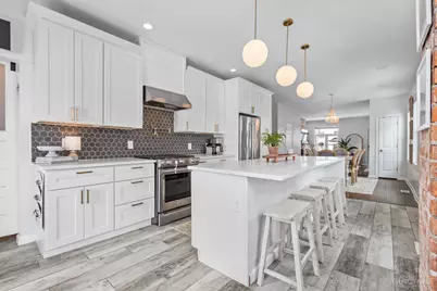 2528 Hemlock Street, Cincinnati, OH 45206 - Photo 23