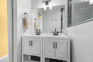 2528 Hemlock St, Cincinnati, OH 45206 - Photo 29