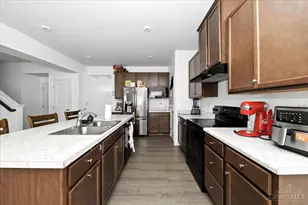 1590 Clearbrook Ln, Batavia Township, OH 45102 - Photo 9