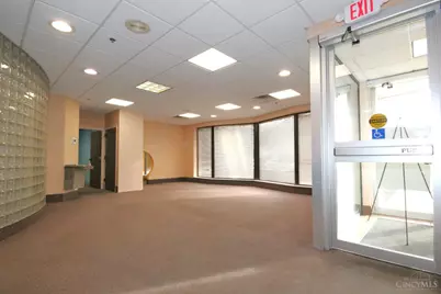 333 Conover Drive #E, Franklin, OH 45005 - Photo 3