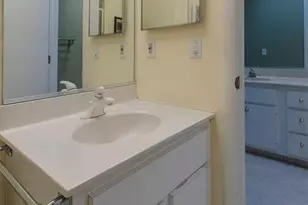 11 Rolling Hls Ct, Wyoming, OH 45215 - Photo 33