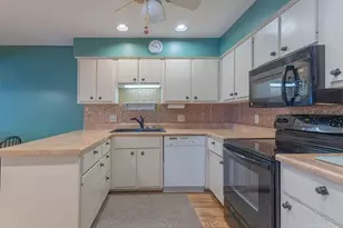 11 Rolling Hls Ct, Wyoming, OH 45215 - Photo 17