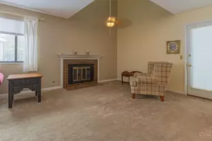 11 Rolling Hls Ct, Wyoming, OH 45215 - Photo 13