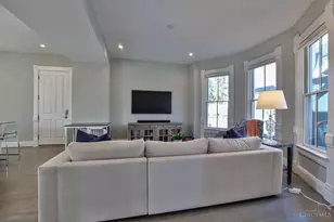 1231 Grace Ave, Cincinnati, OH 45208 - Photo 11