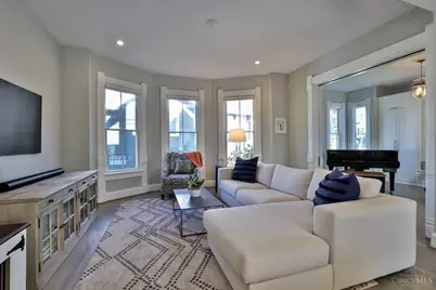 1231 Grace Avenue, Cincinnati, OH 45208 - Photo 9