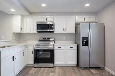 5260 Beechview Drive, Huber Heights, OH 45424 - Photo 11