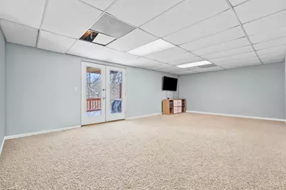 2042 Stratford Court, Loveland, OH 45140 - Photo 29