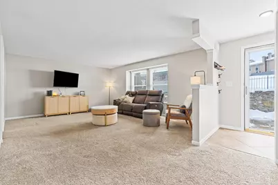 2042 Stratford Court, Loveland, OH 45140 - Photo 5