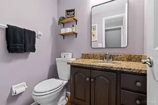 2042 Stratford Ct, Loveland, OH 45140 - Photo 11