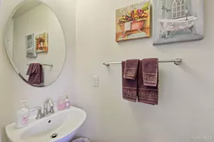 7970 Valley Crossing Dr, Colerain Township, OH 45247 - Photo 21